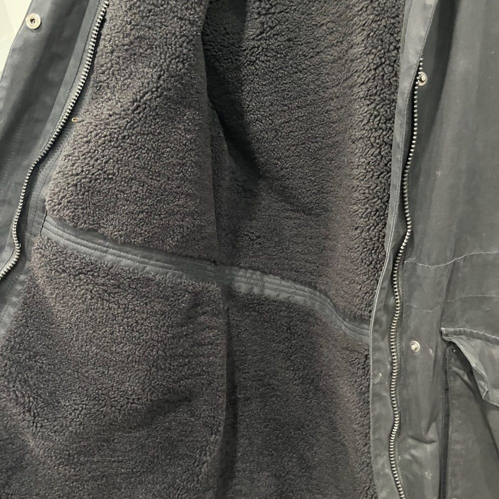 Helly Hansen winter parka - Picture 2 of 6